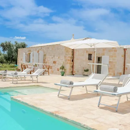 Вилла Trullo Delori With Infinity Pool