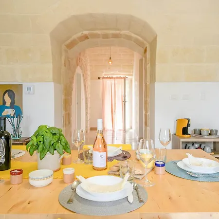 Trullo Delori With Infinity Pool * Villa Castelli